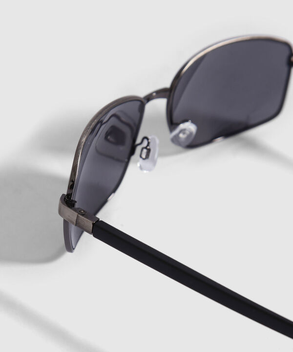 Gafas image number null