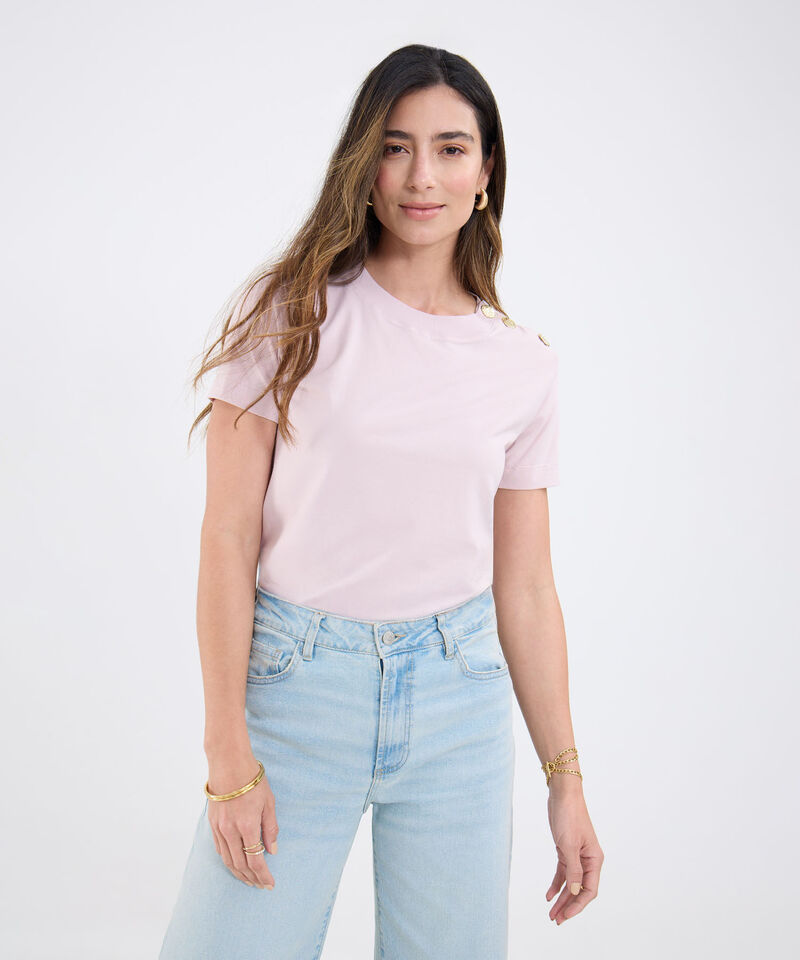 Camiseta Manga Corta Con Botones En Hombro
