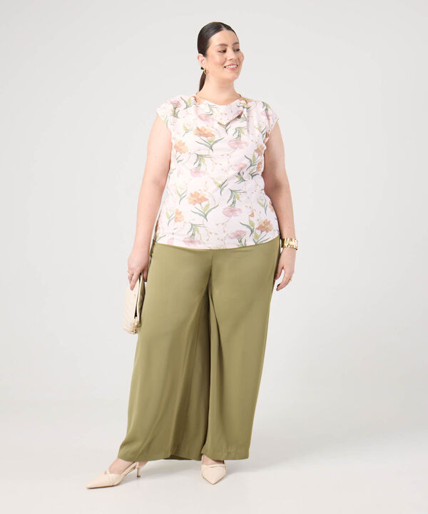 Camiseta Cuello Drapeado Para Mujer Curvy