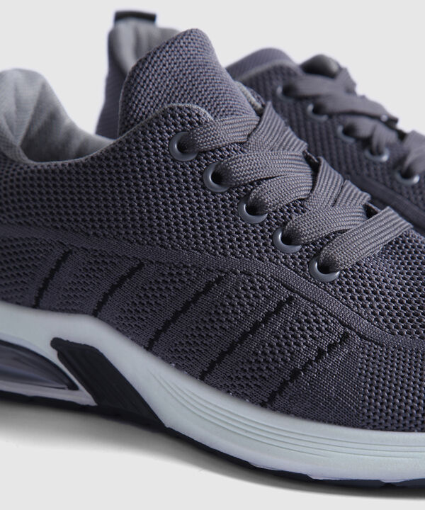 Tennis image number null