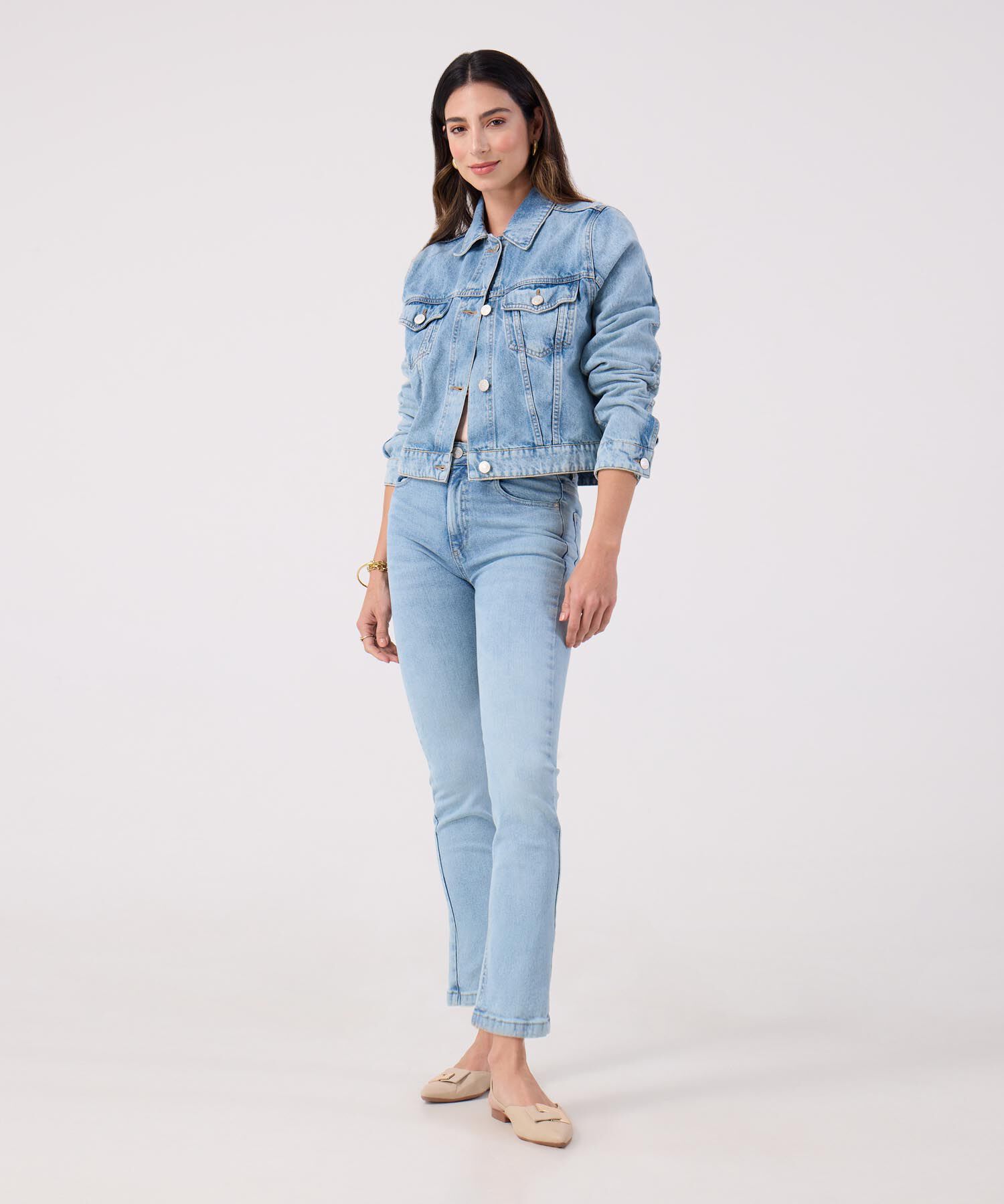 Jeans Slim Tono Azul Claro 