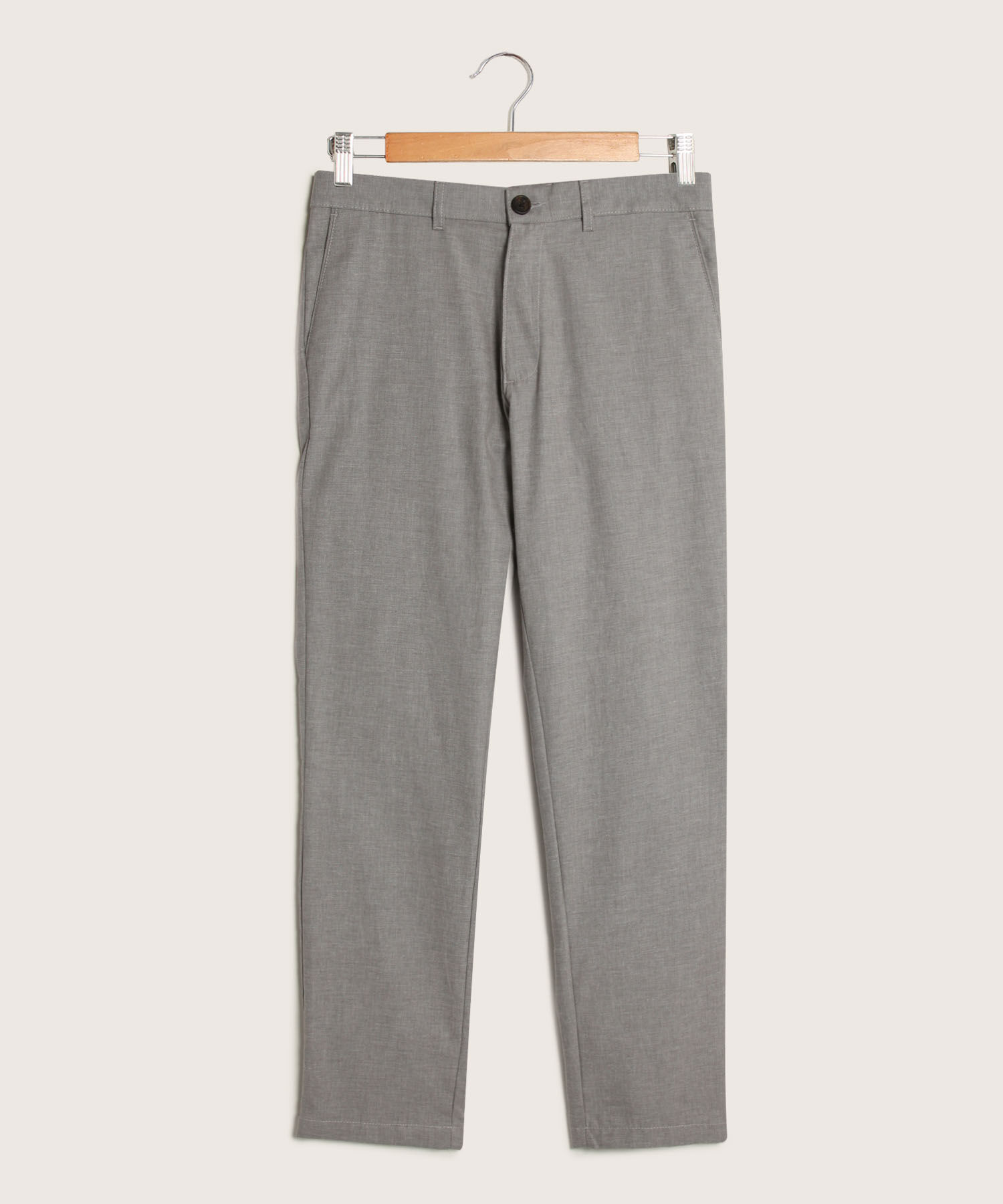 Pantalon Chino Con Detalle En Pretina