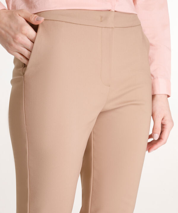 Pantalón Clásico Unicolor