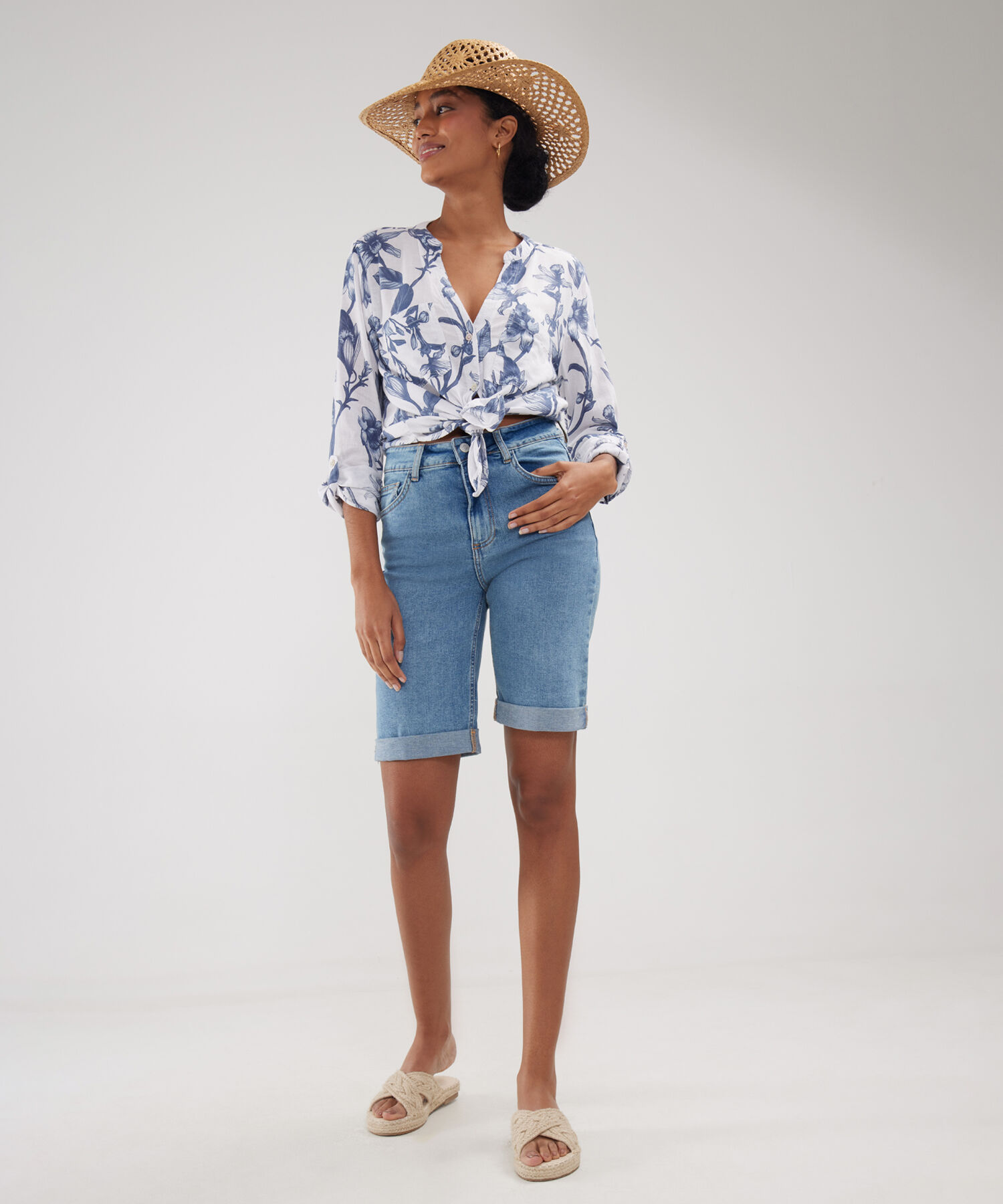 Bermuda Slim Con Roll Up