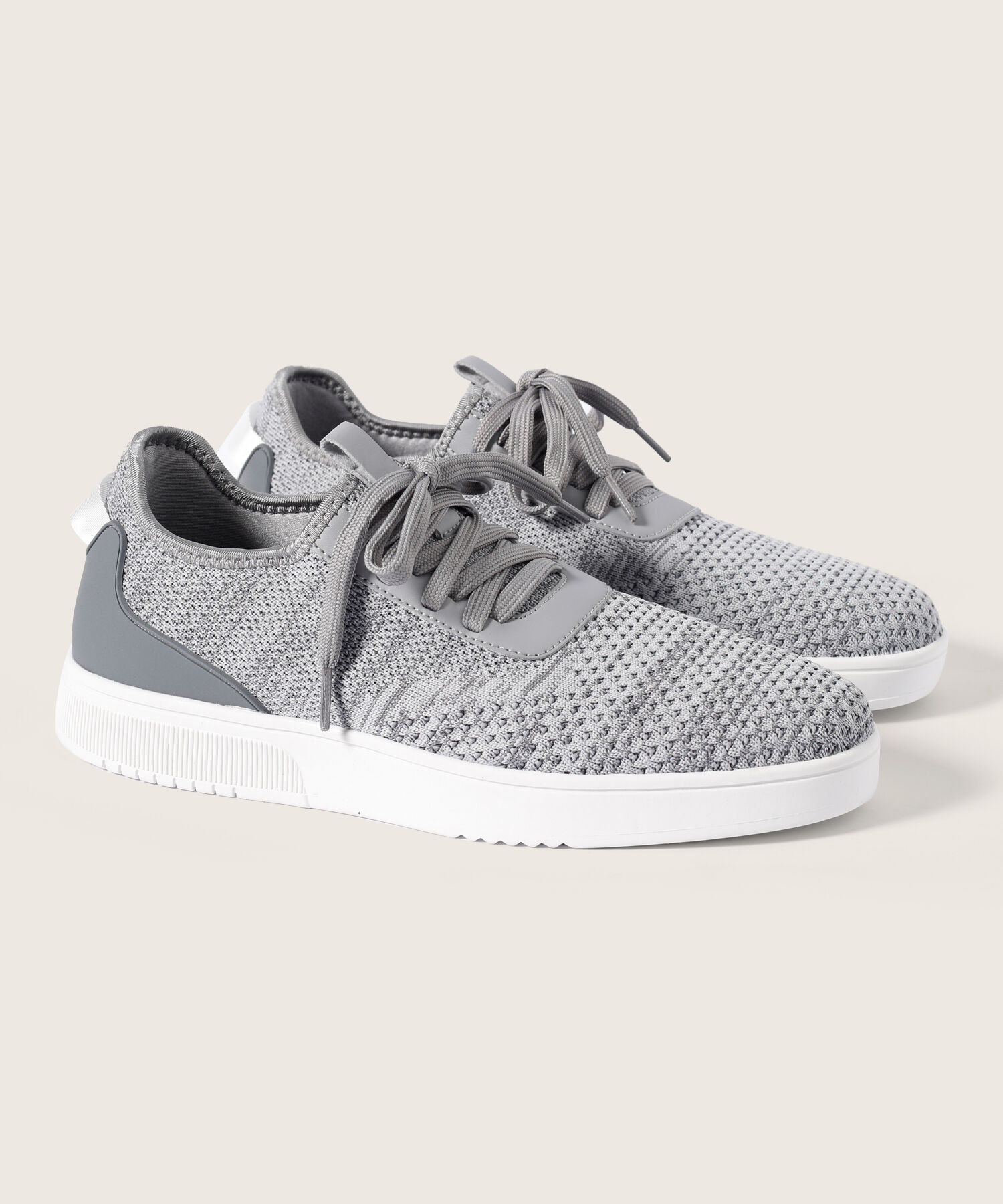 Tenis