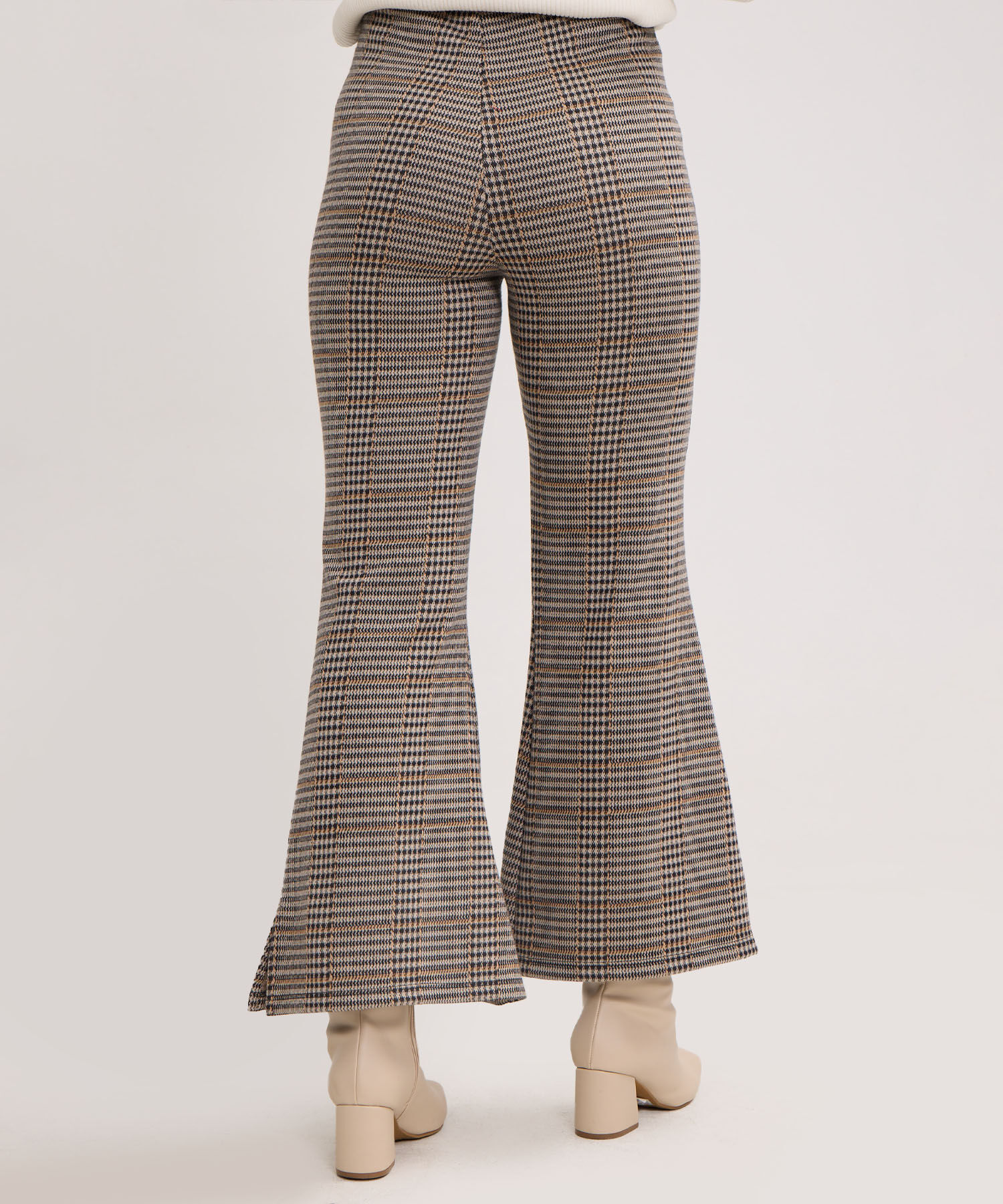 Leggins Tipo Flare Preteñido Con Ribete En Costados Y Pretina Invisible