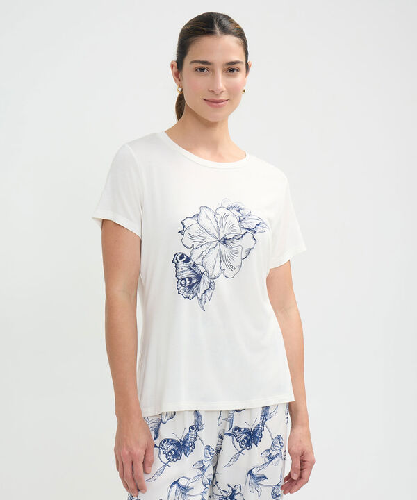 Conjunto de Pijama Estampado Floral image number null
