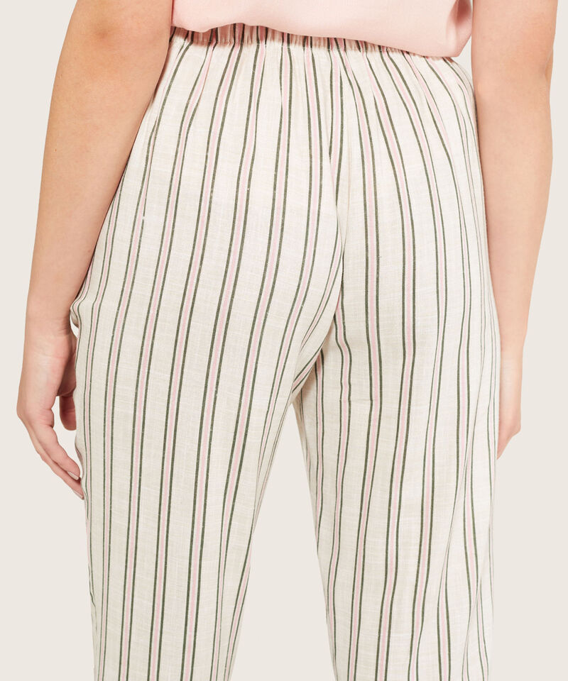 Pantalón Capri Preteñido