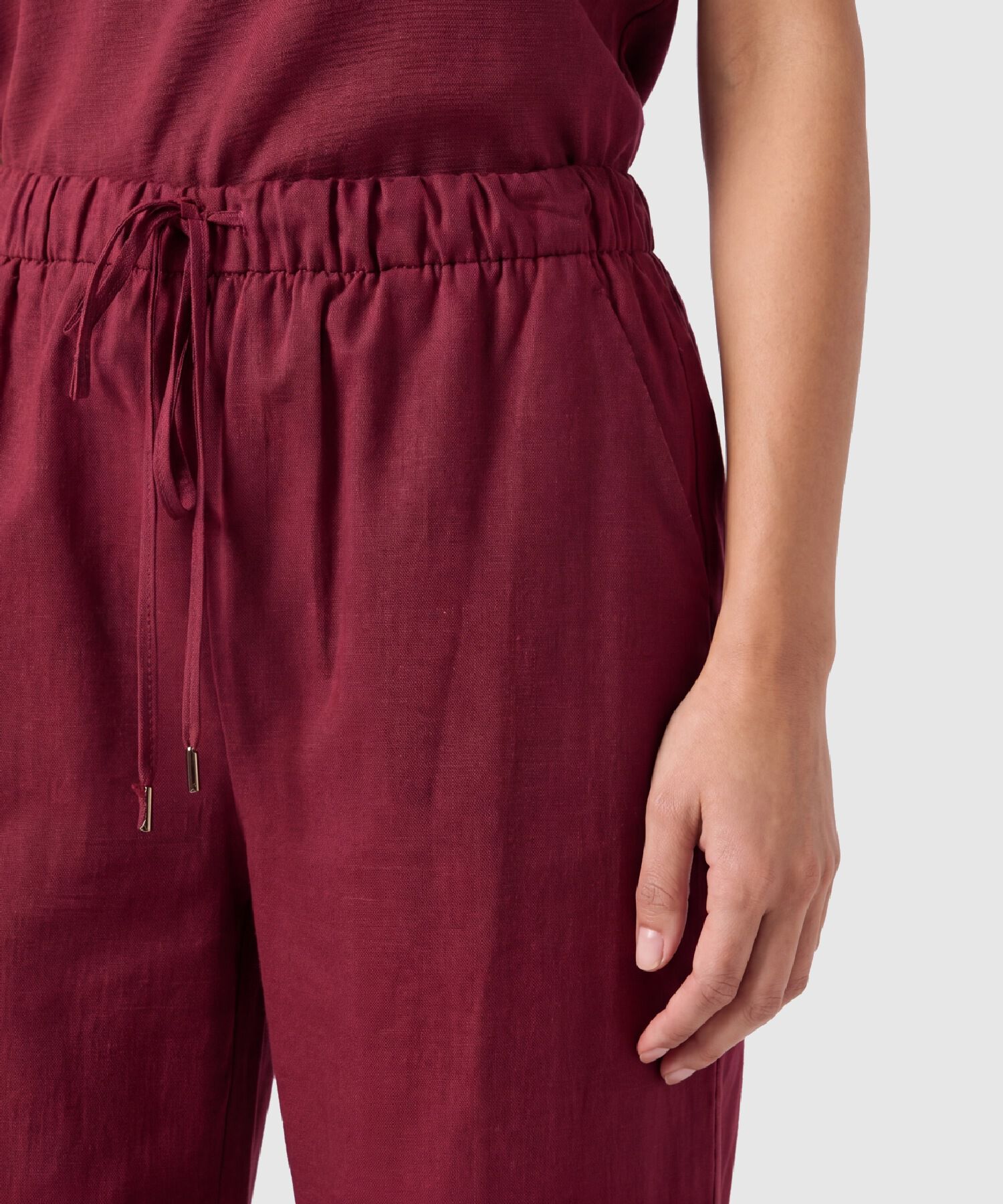 Pantal&oacute;n Bota Ancha Con Cord&oacute;n Para Mujer