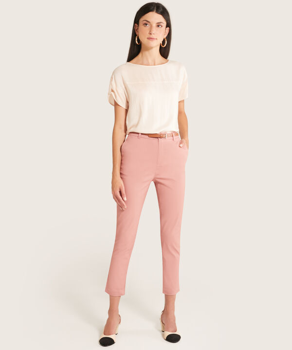 Pantalon Chino Unicolor Con Cinturon