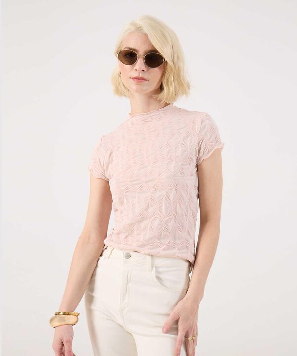 Camiseta Cuello Alto Texturizada image number null