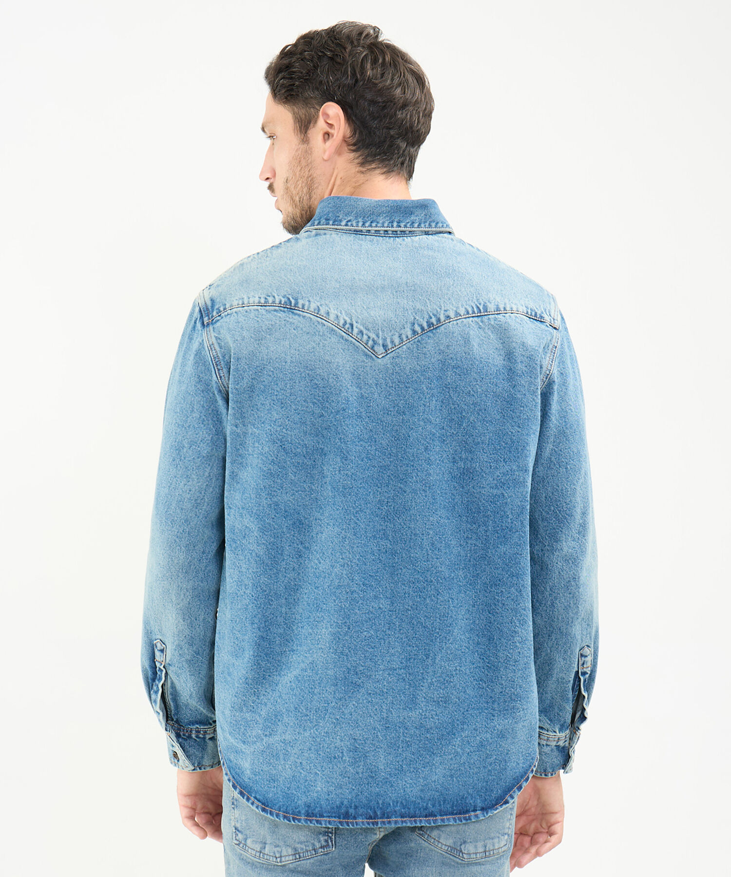 Sobrecamisa en Denim