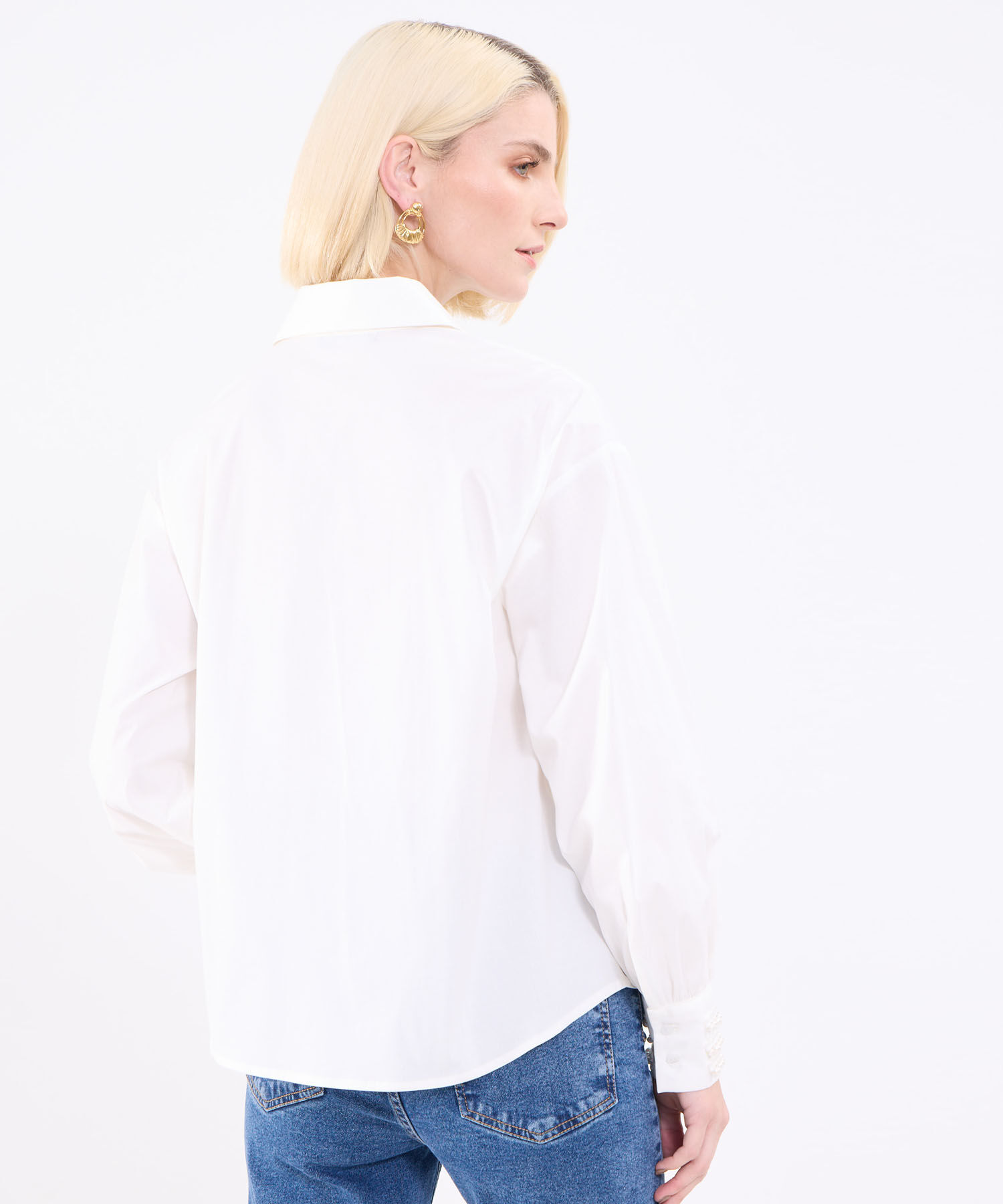 Camisa Unicolor Con Pedrería En Puño