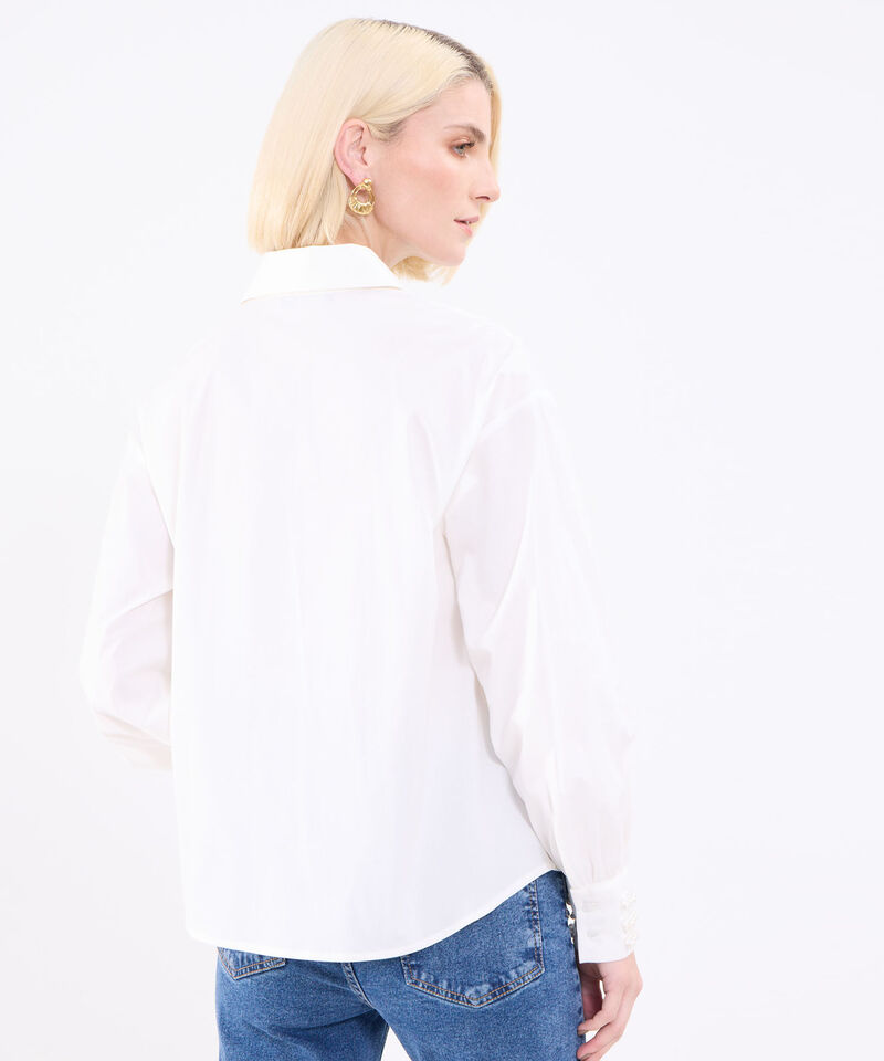 Camisa Unicolor Con Pedrería En Puño
