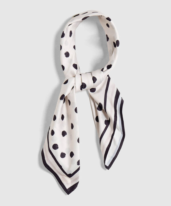 Pa&ntilde;oleta Estampada para Mujer image number null