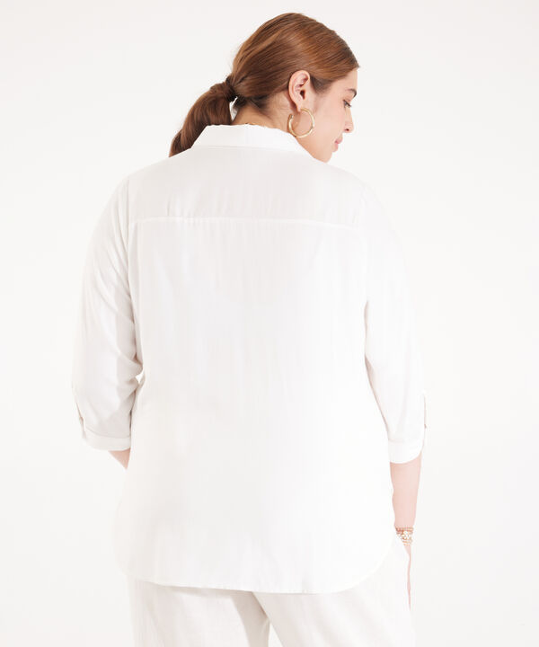 Camisa Unicolor  Con Bordados Manga 3/4