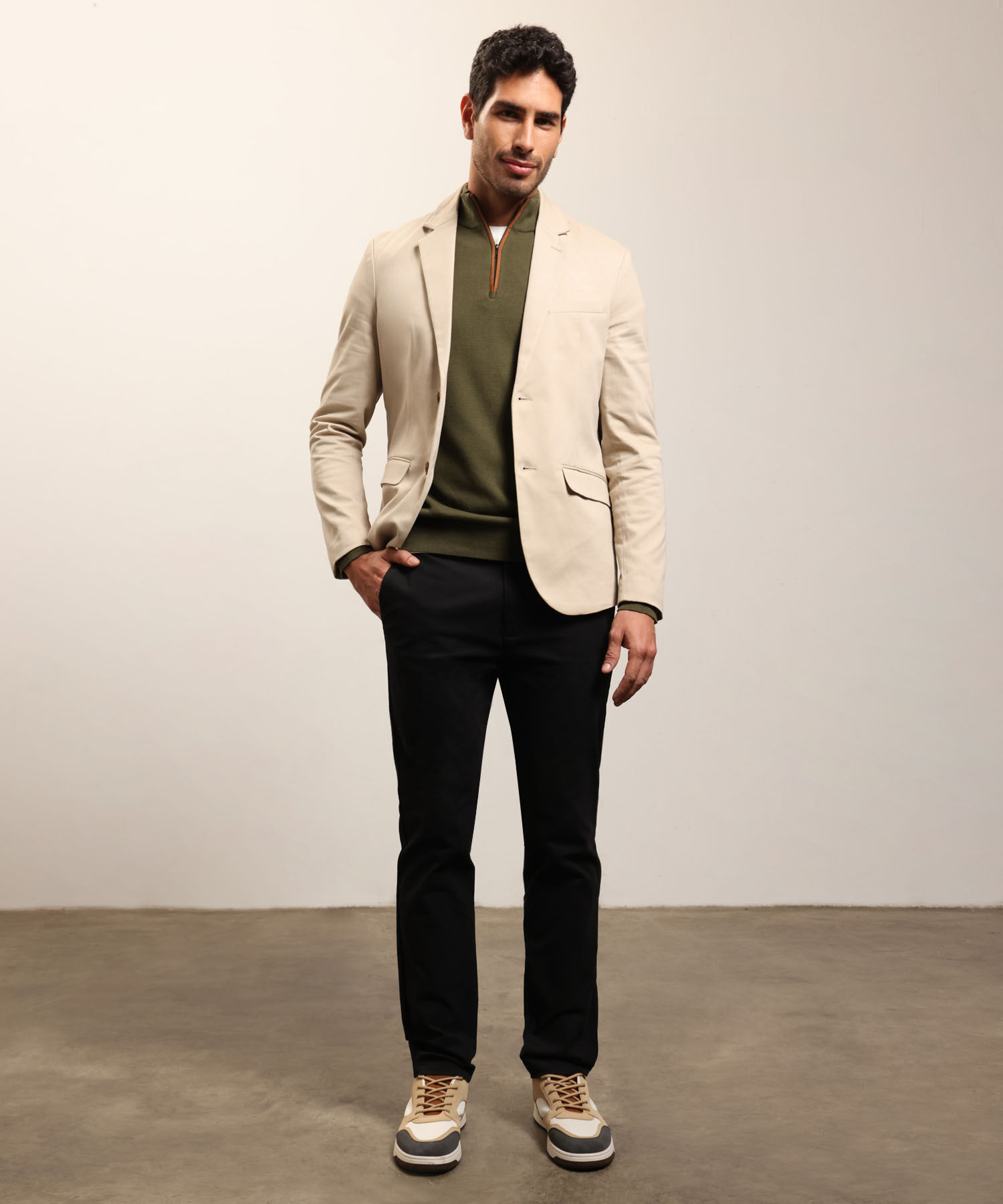 Buzo de Tejido Liso con Cuello Alto y Cremallera Para Hombre