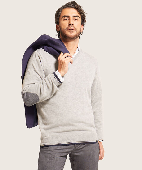 Saco Cuello V Con Coderas Tejidas image number null