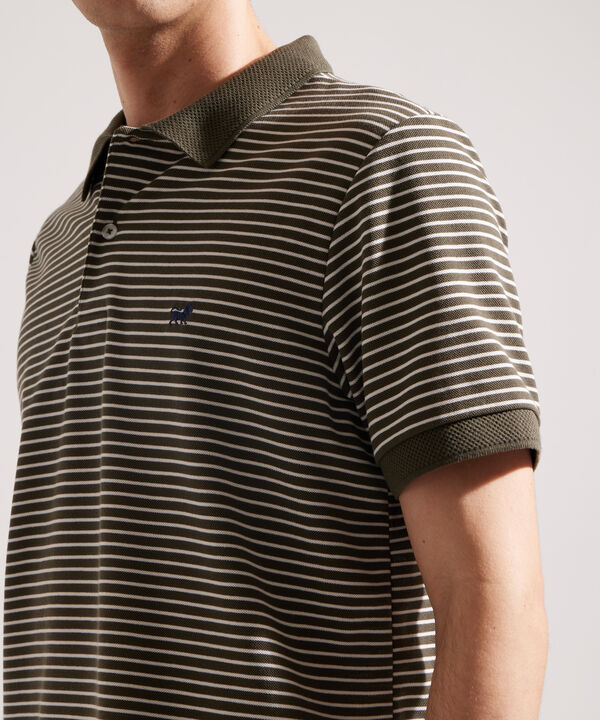 Polo Cuello Tejido Preteñido Bicolor Continuo image number null
