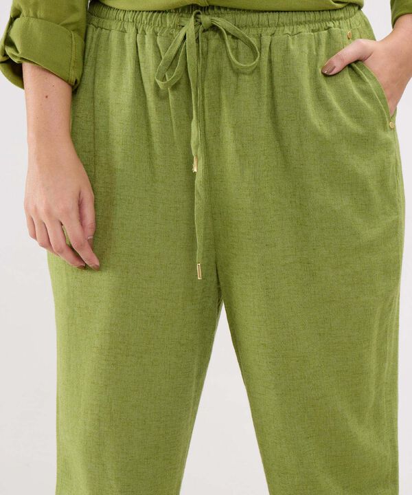 Pantalon Unicolor En Lino Con Vena image number null