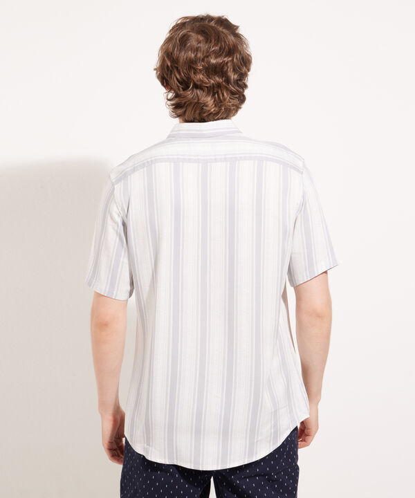 Camisa Manga Corta Estampada En Viscosa