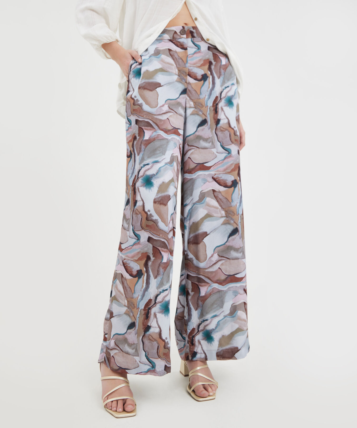 Pantalón Estampado Fluido Bota Amplia