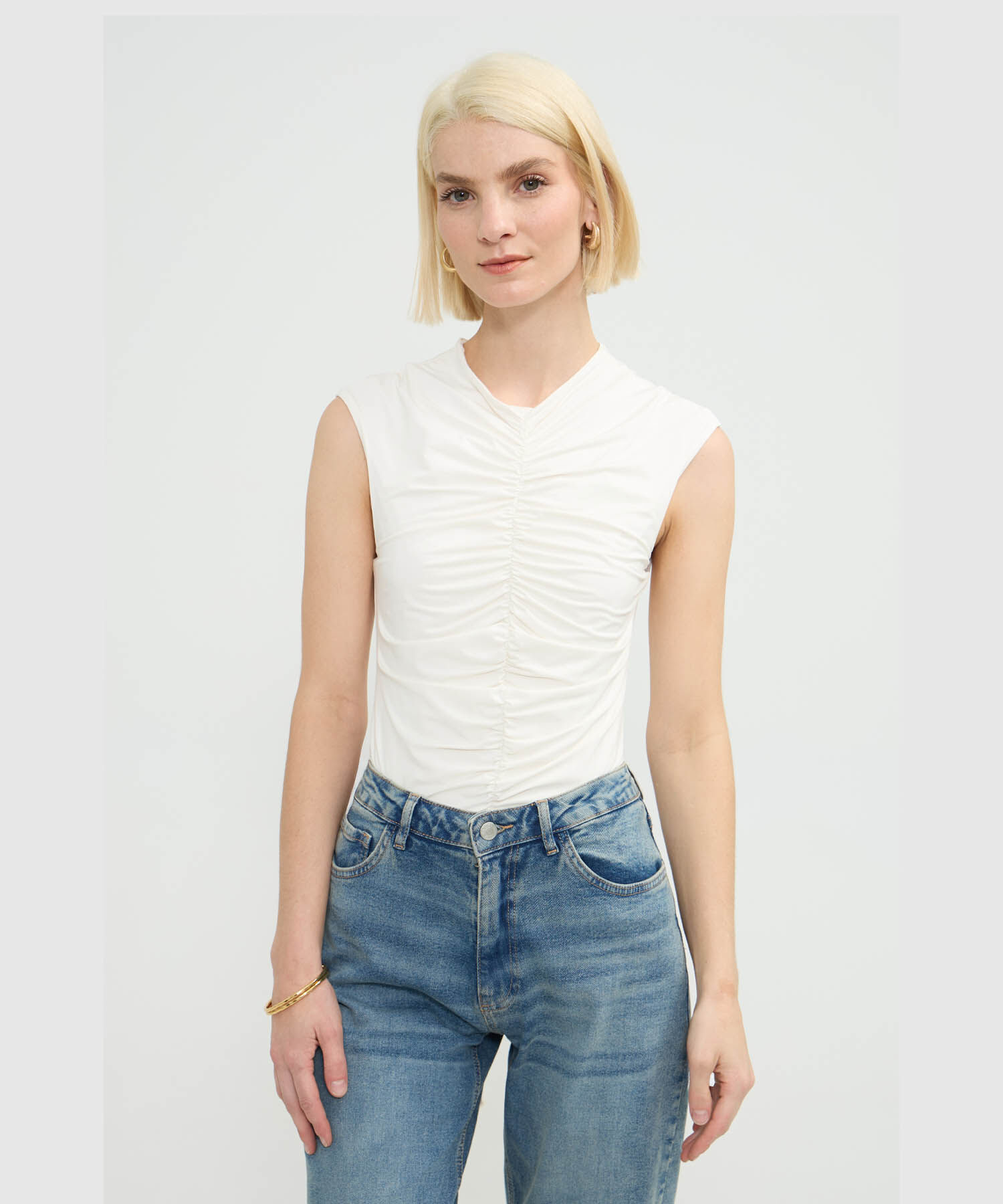Camiseta Manga Sisa Unicolor Ajustada