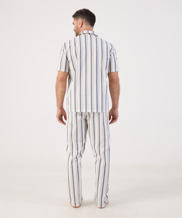 Pijama A Rayas Con Bolsillo Para Hombre