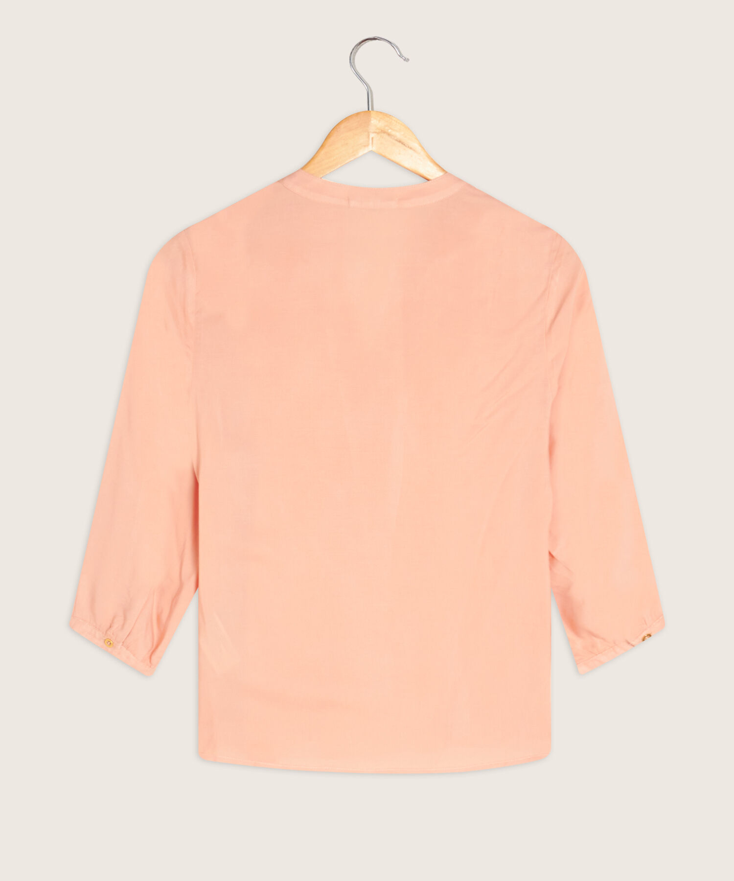 Blusa Manga ¾ Escotada