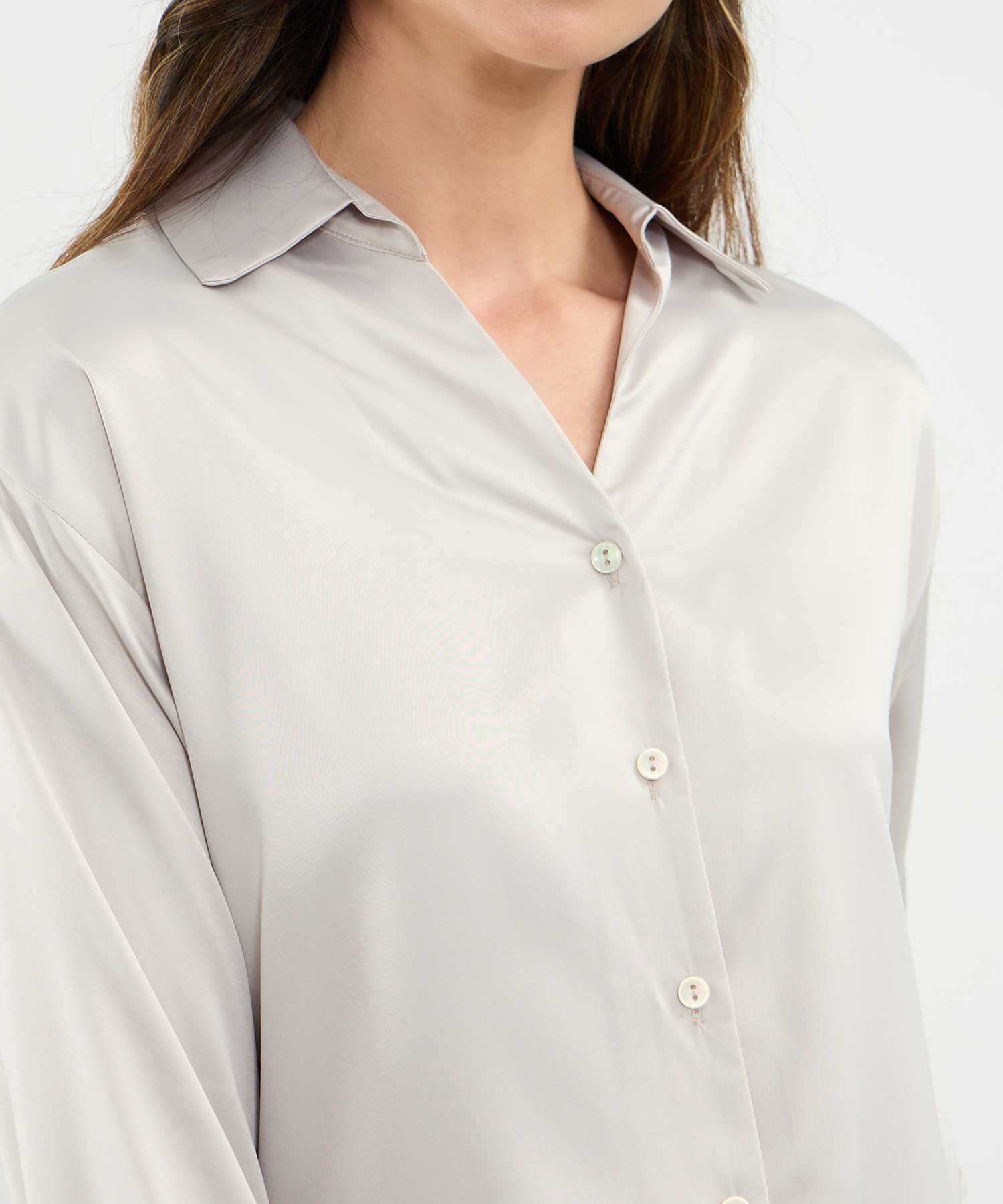 Camisa Satinada Manga Larga