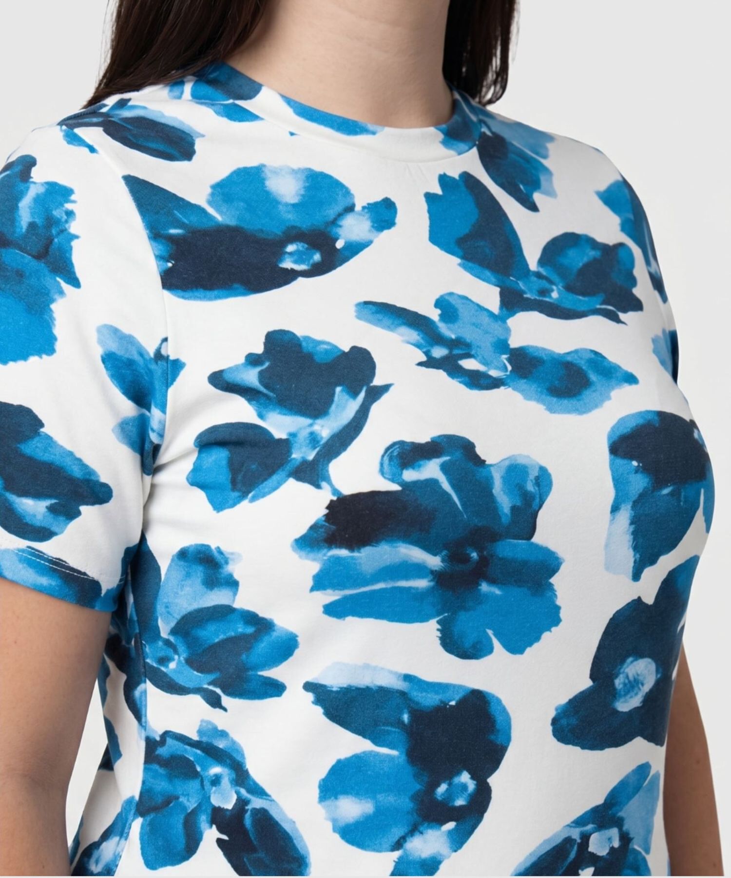 Camiseta Cuello Redondo Estampada Para Mujer Curvy