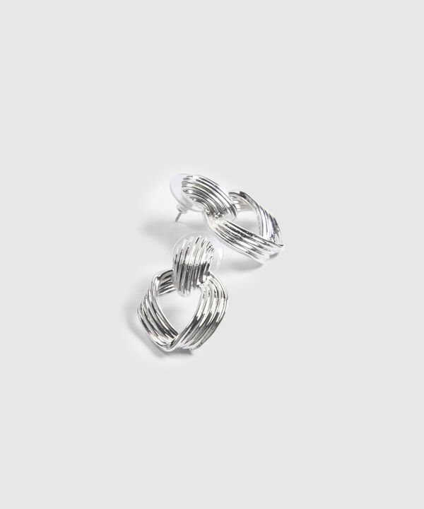Aretes Plateados image number null
