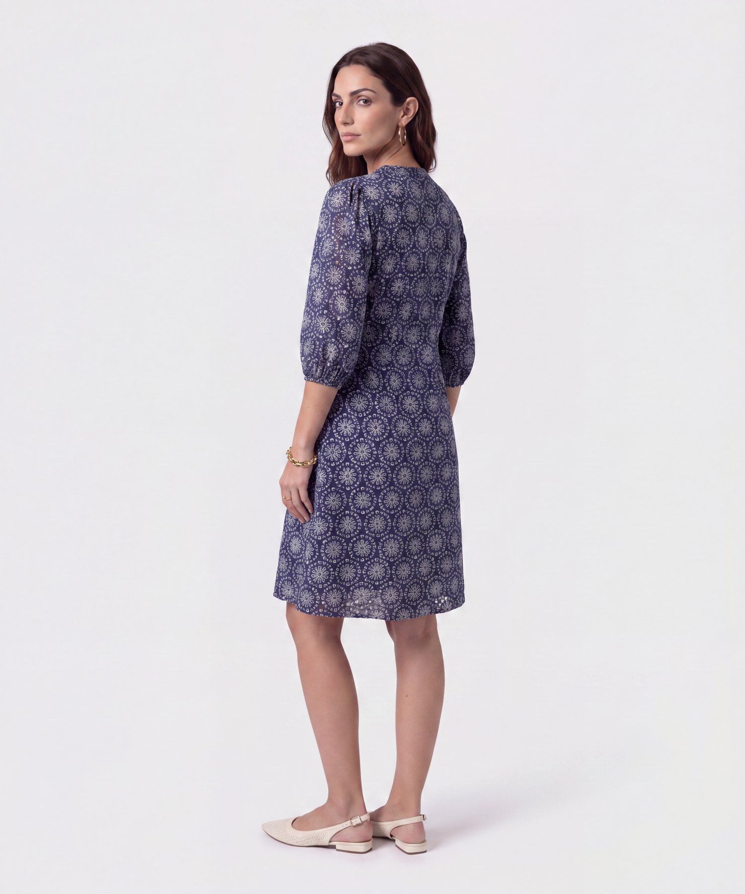 Vestido Corto Bordado Unicolor Para Mujer