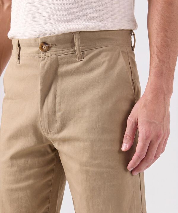 Bermuda Chino Con Bolsillos Para Hombre