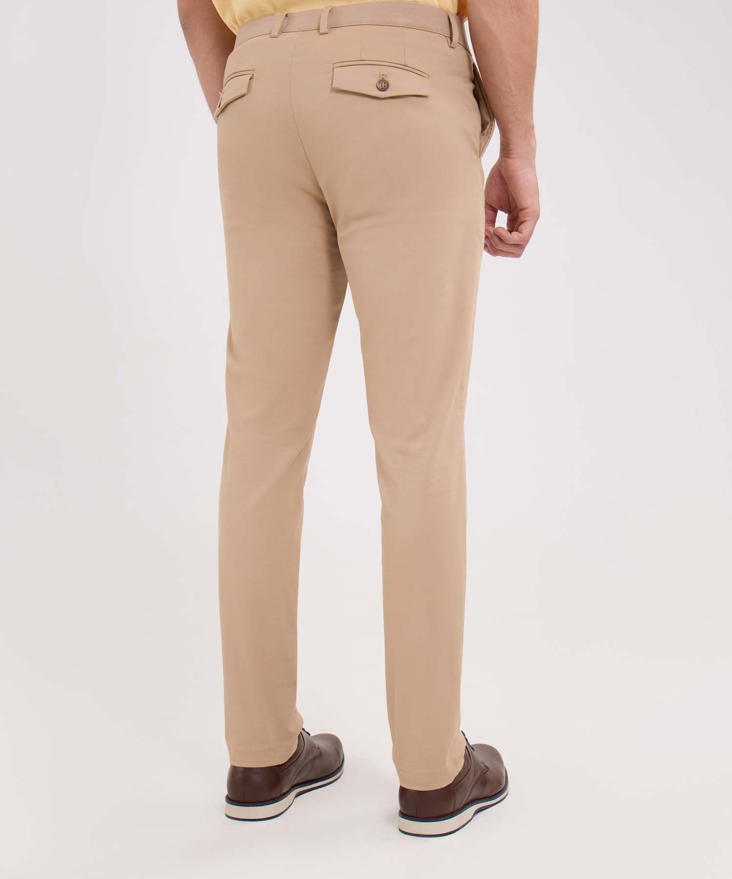 Pantalon Carrot Con Elastico Visible