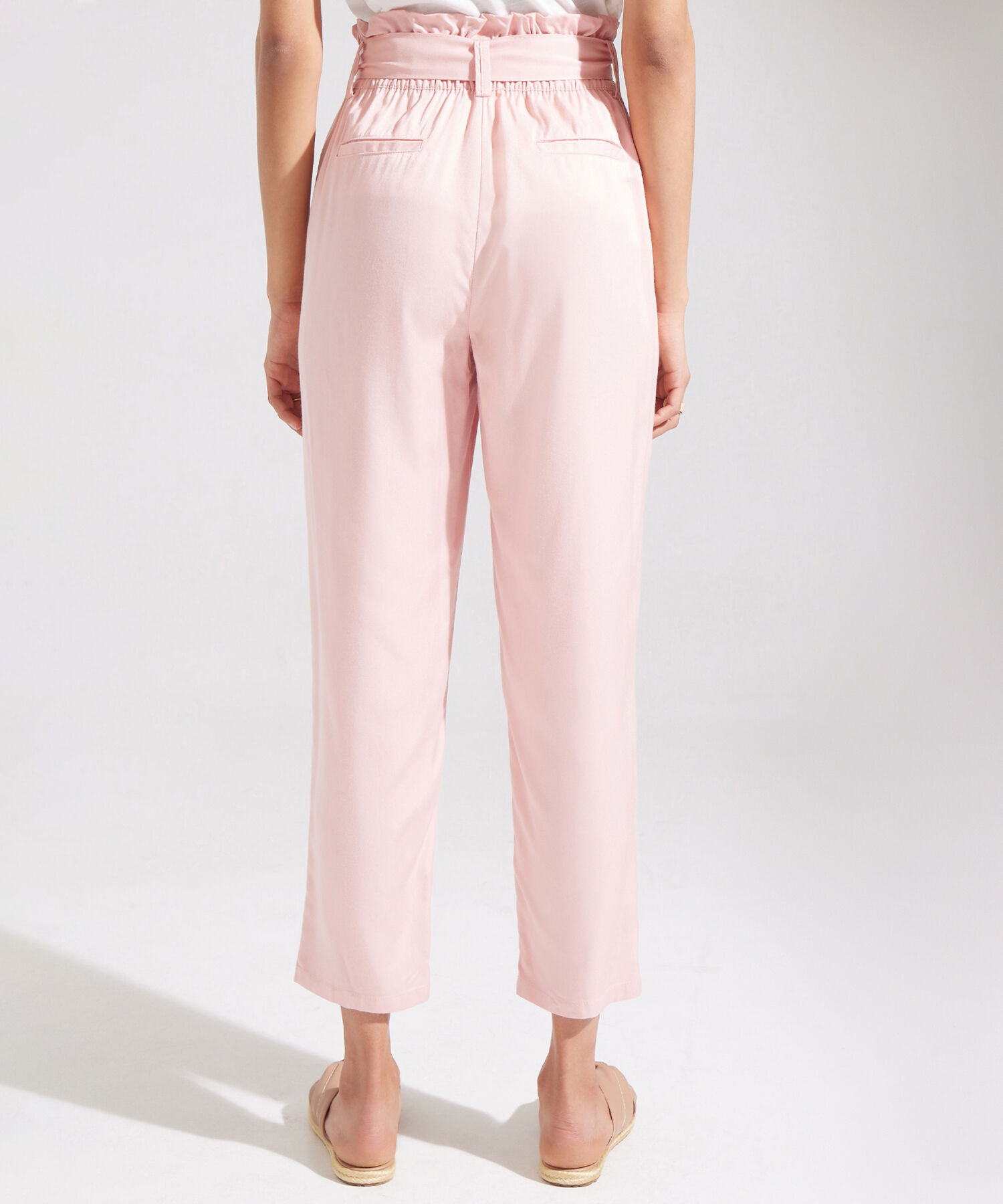 Pantalón Unicolor Paperbag Con Cinturón De Amarre