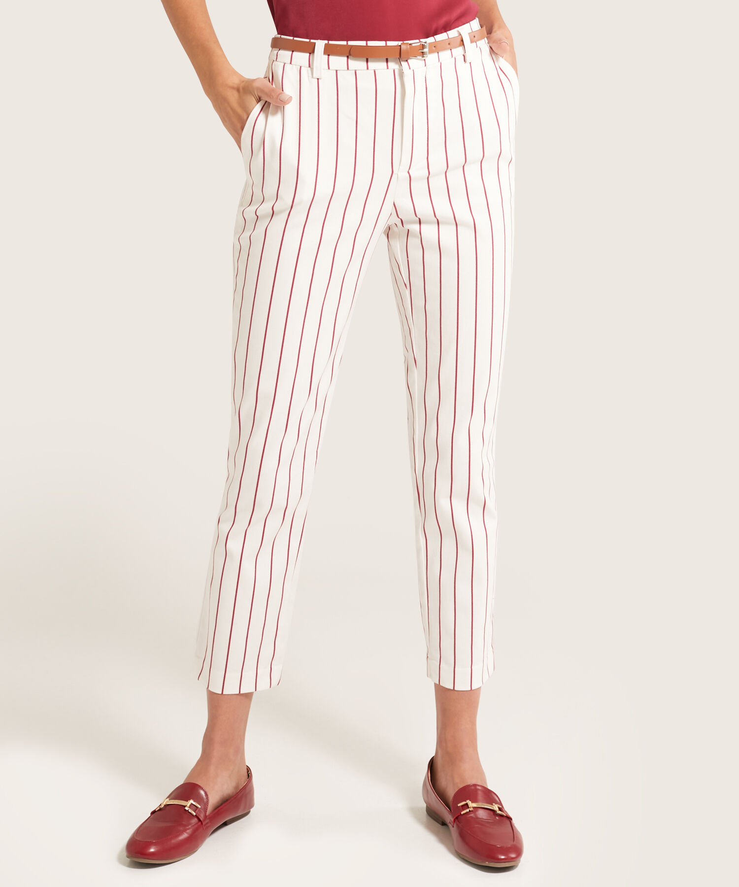 Pantalón Chino Estampado Con Cinturón