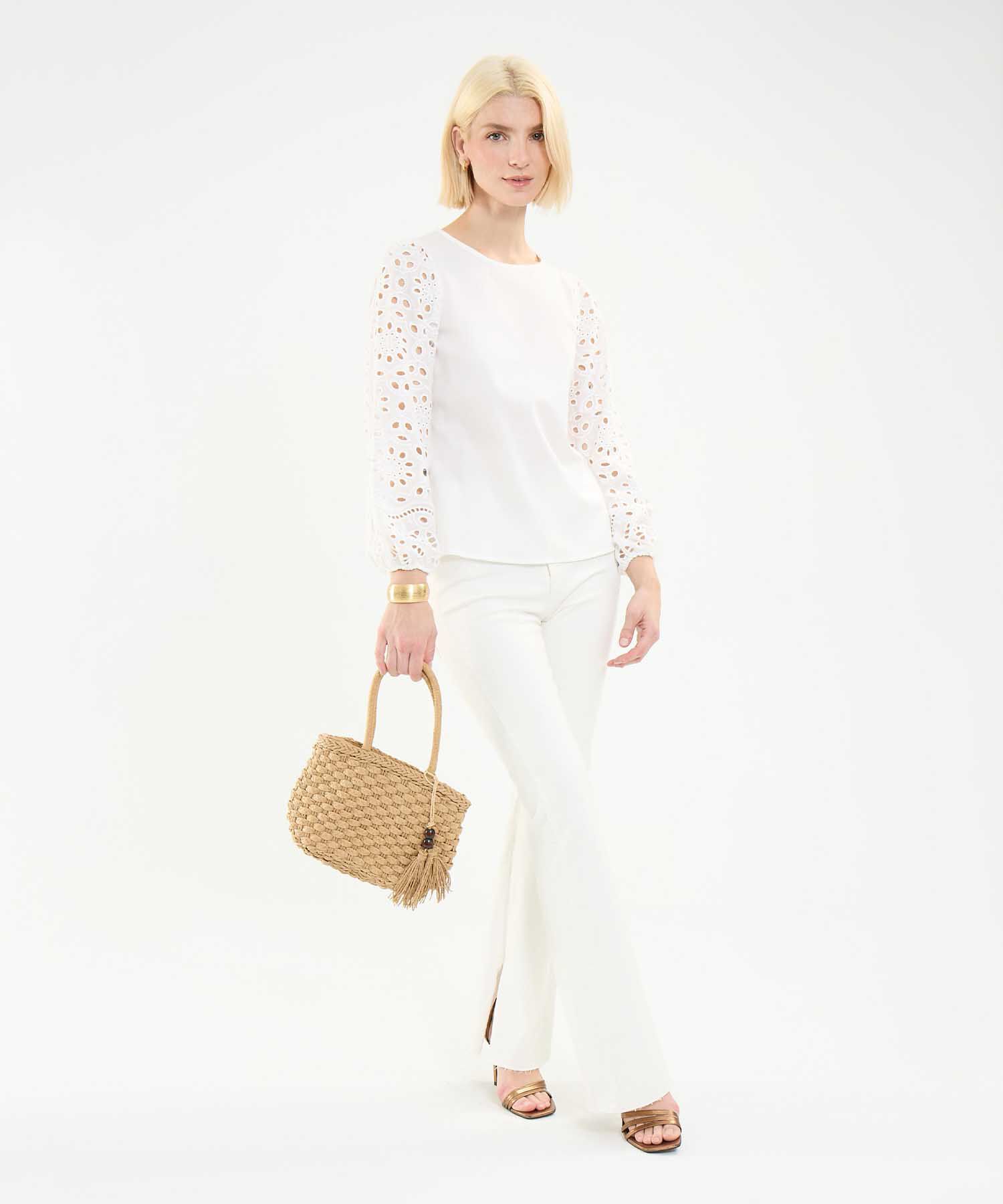 Blusa con Ojalillo