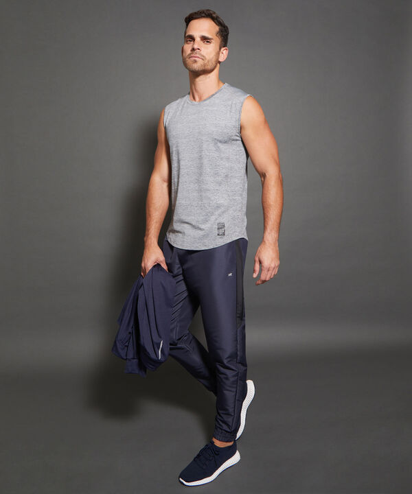 Pantalón Jogger Plano Unicolor Con Cortes Contraste, Bolsillos Laterales, Cordón Ajustable Y Elástico Interno, Sport Líneas image number null