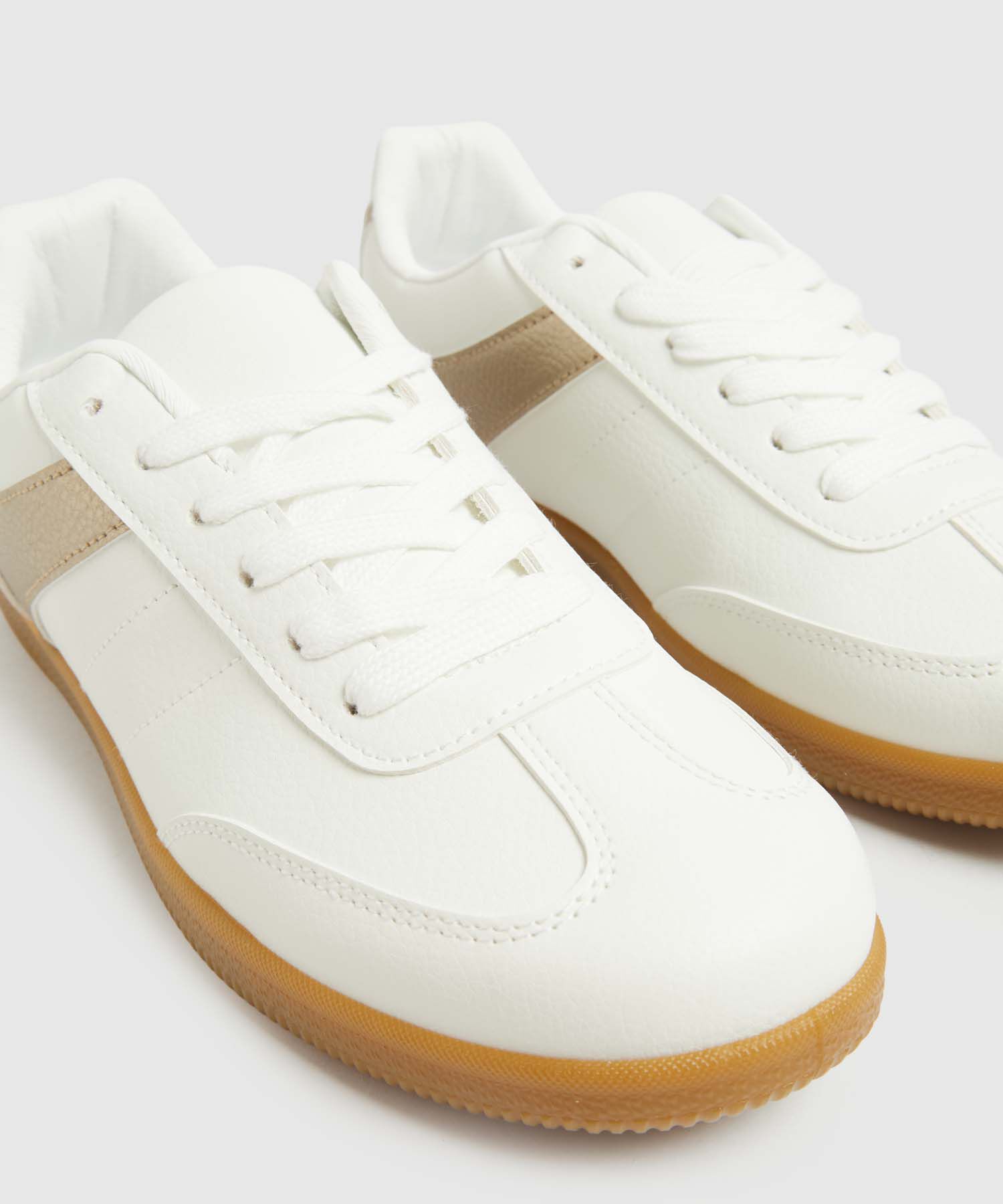 Tenis Con Suela De Liga Para Mujer