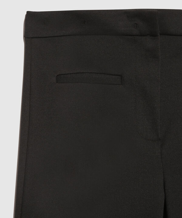 Leggins Bolsillos de Ribete image number null