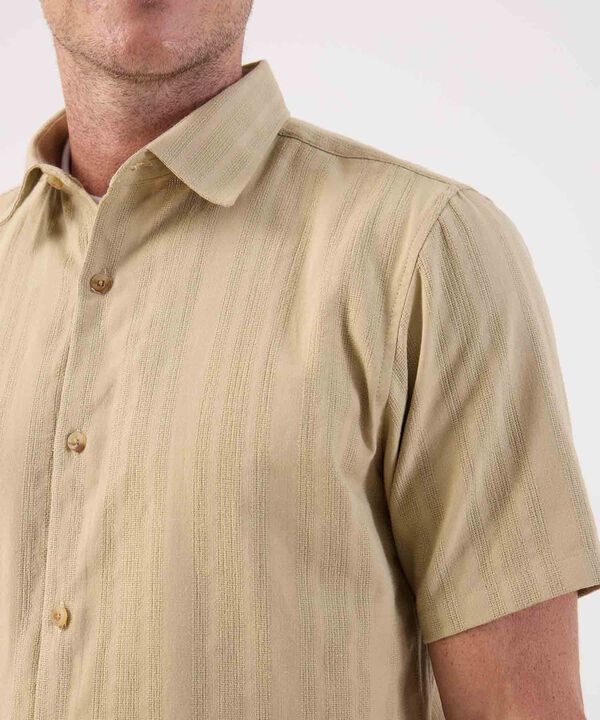 Camisa de Manga Corta Texturizada para Hombre image number null