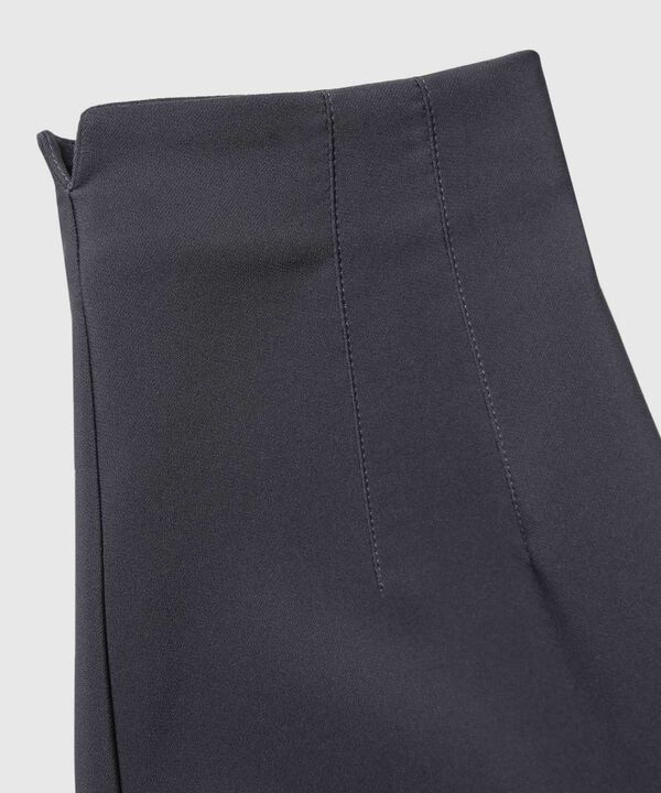 Pantalon Tiro Alto Unicolor image number null