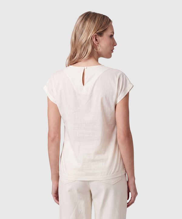 Blusa De Mujer Con Calados Florales