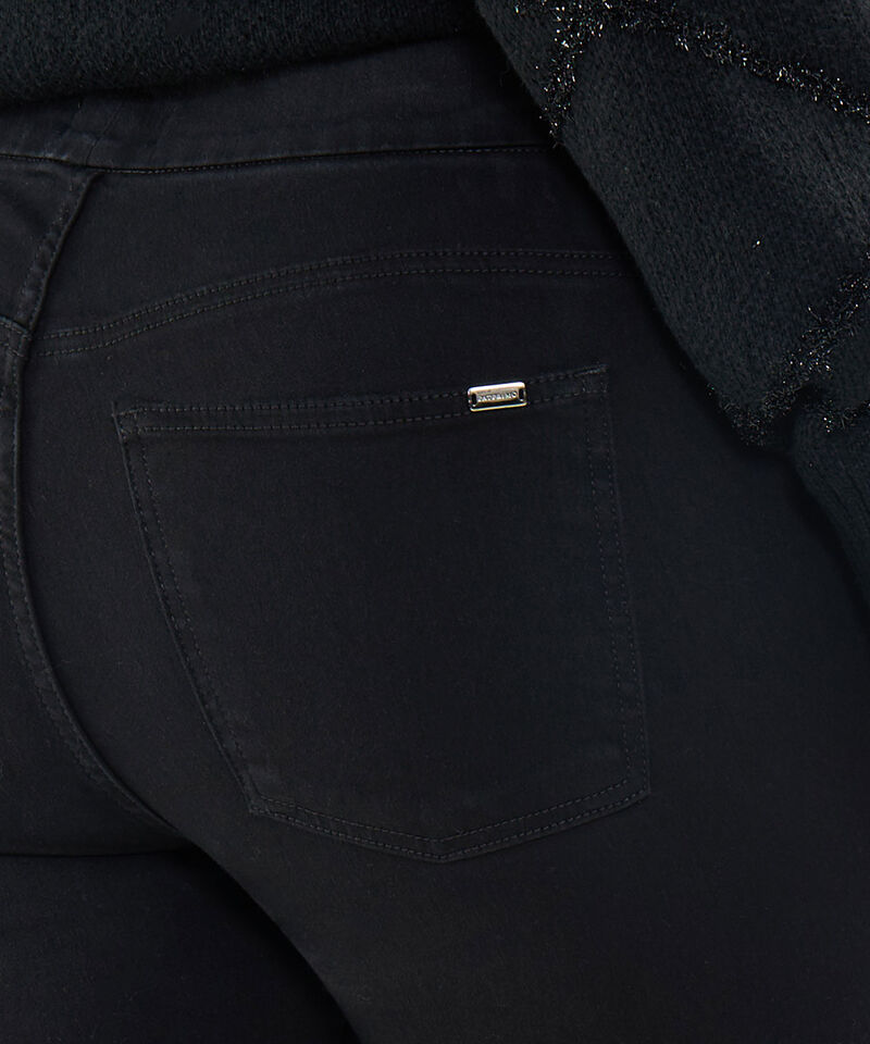 Jeggins Tono Negro