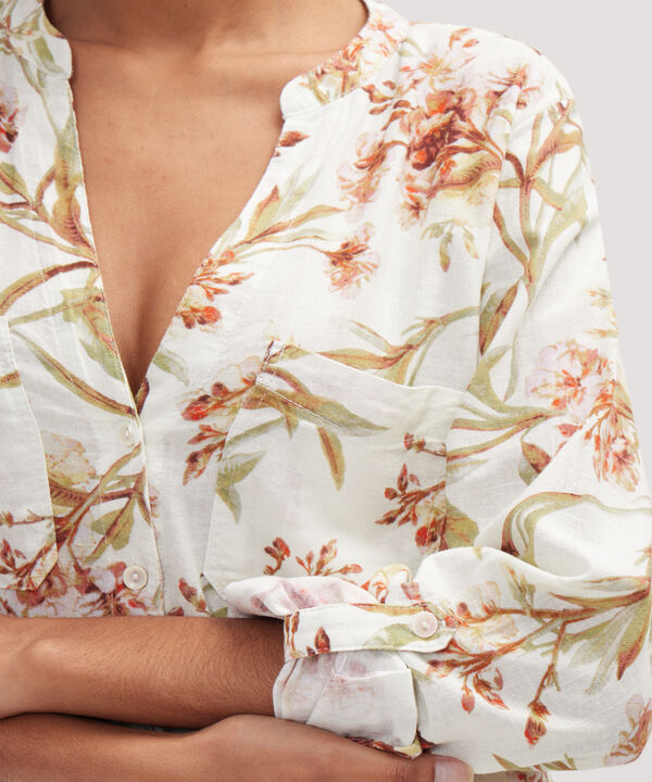 Blusa Manga Larga Estampada En Lino