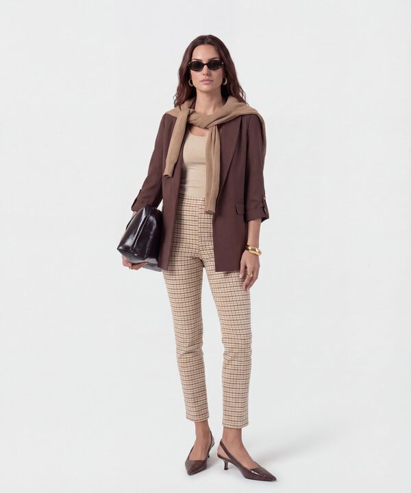 Camiseta Manga Sisa Con Cuello En U Para Mujer