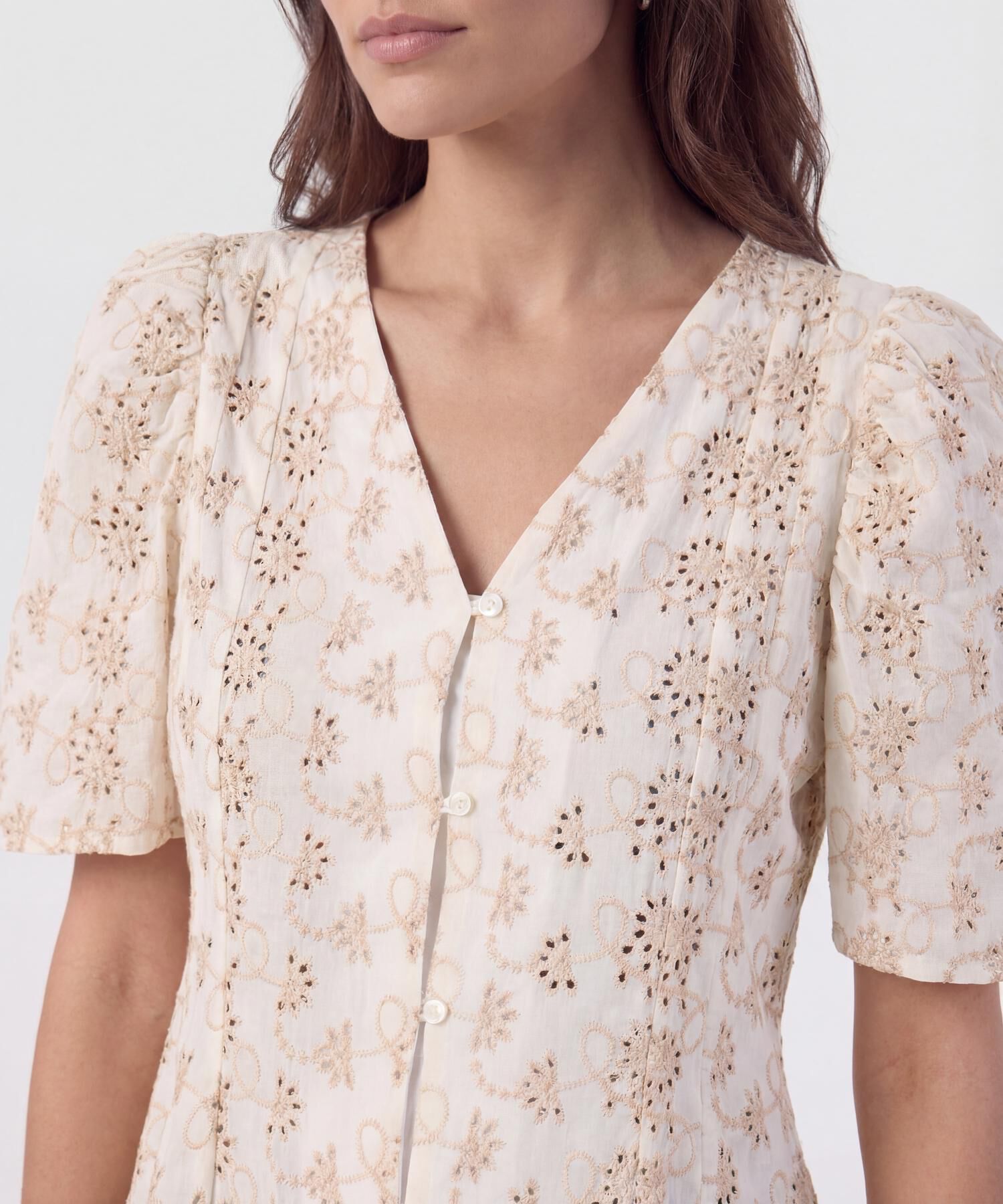 Blusa Con Bordado Suizo Para Mujer