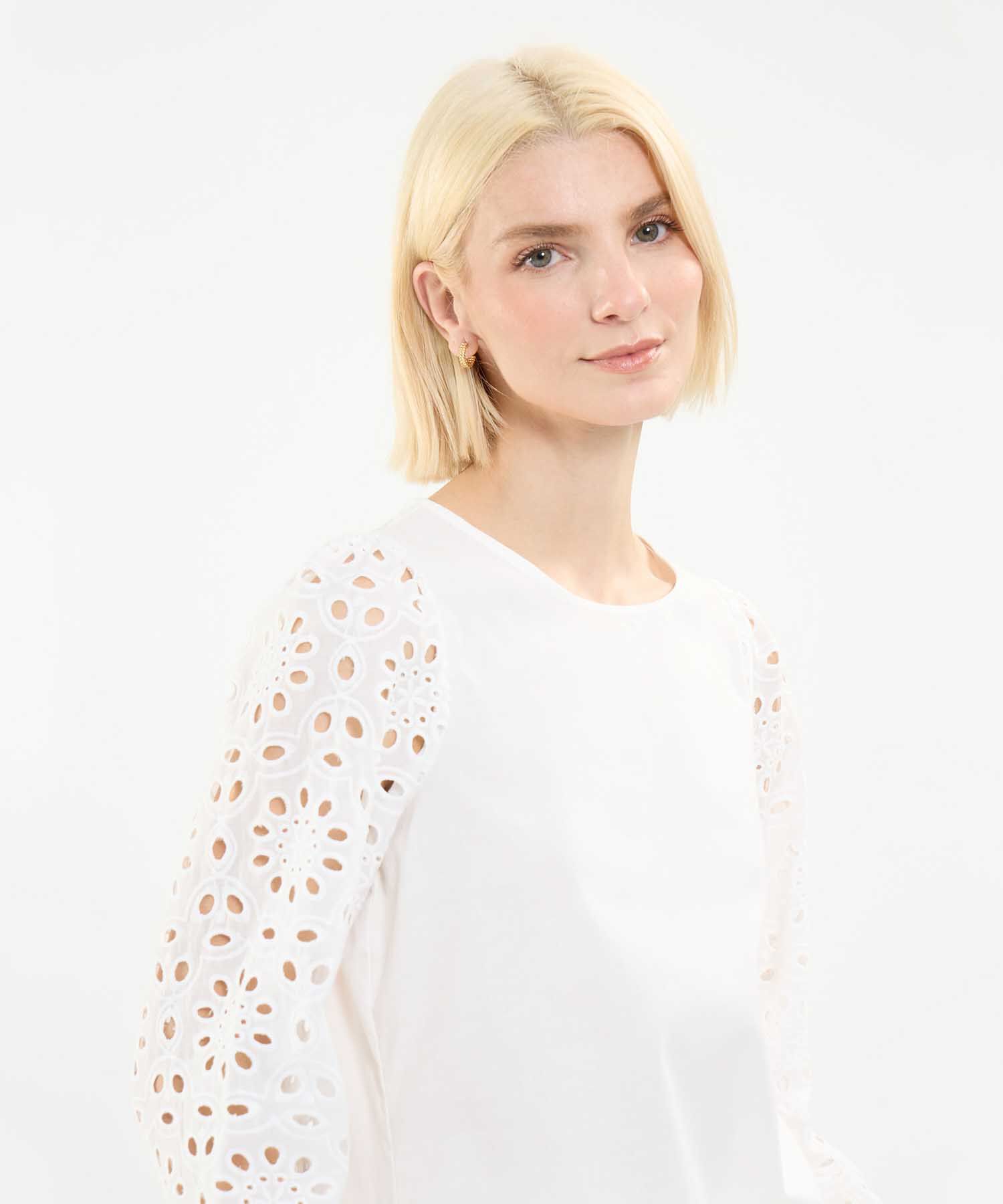 Blusa con Ojalillo