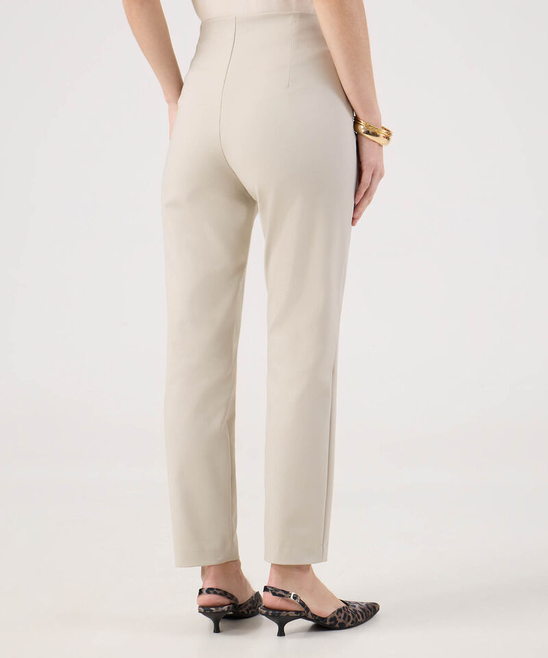 Pantalón Casual Con Prenses